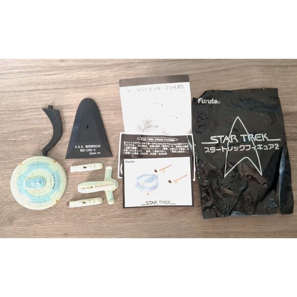 Vintage Star Trek Furuta #13 USS Enterprise NCC-1701-C Vehicle Model/Stand 1/144 - Picture 5 of 11